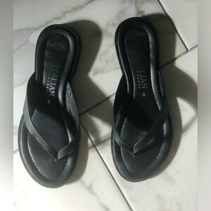 Italian Shoemakers Black Women's Sandals